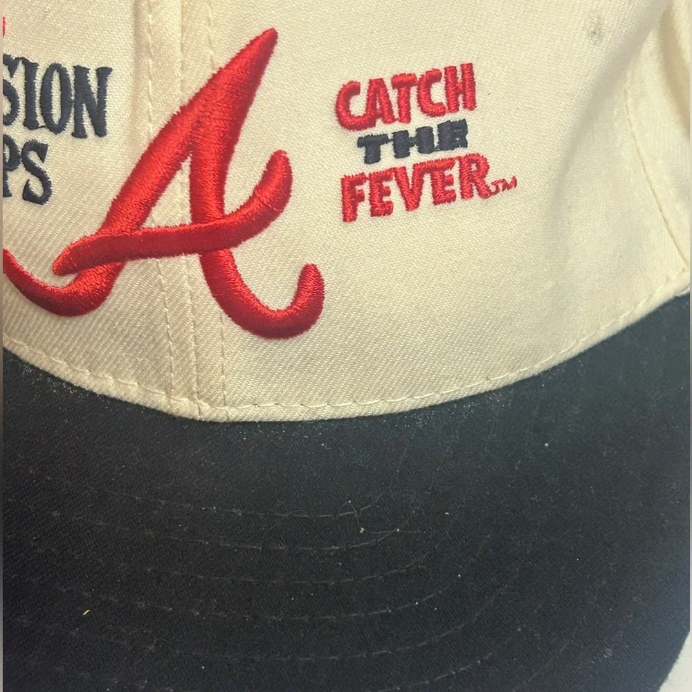 1992 Atlanta Braves Division Champs Hat Catch The Fever baseball 90s sports